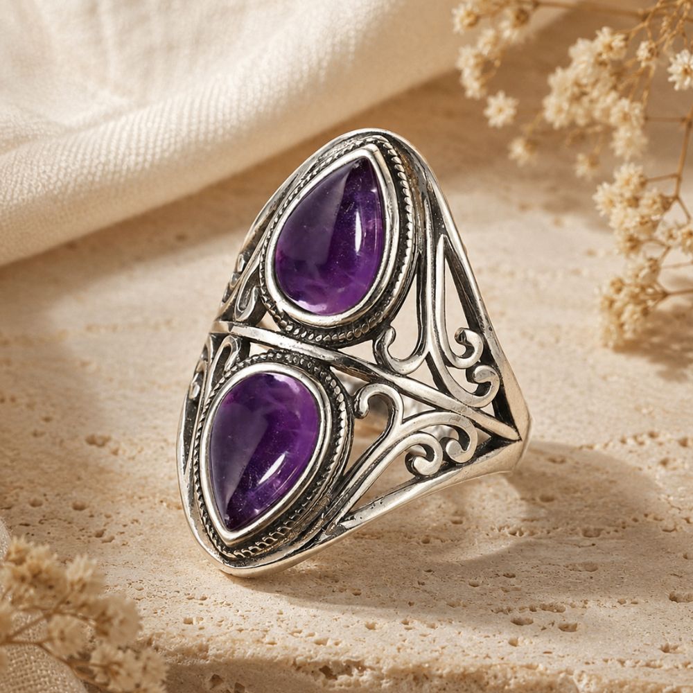 Bague Améthyste Ancienne au Style Vintage
